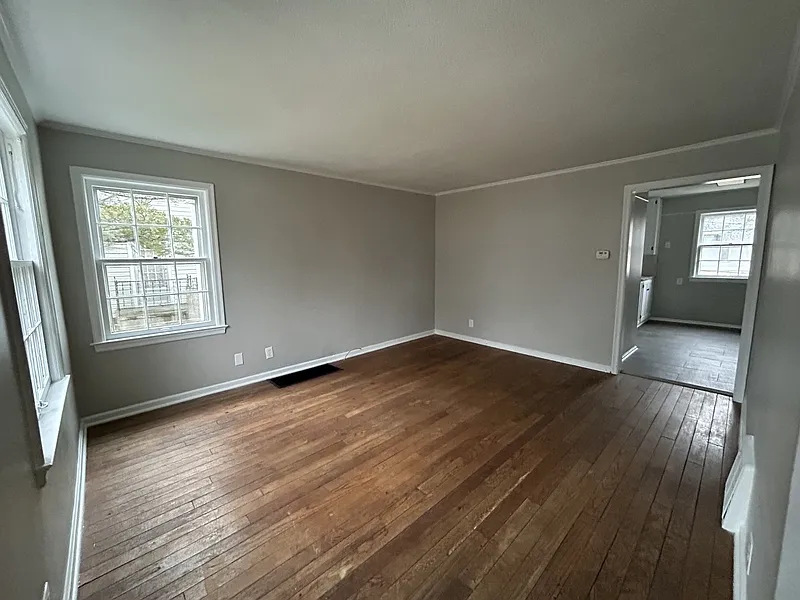 2 bed, 1.0 bath, 728 sqft, $1,650 — Photo 3