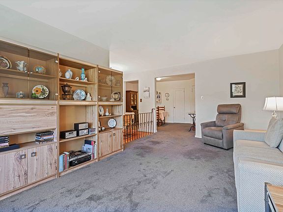3rd image of 63-93 Woodhaven Blvd #5D