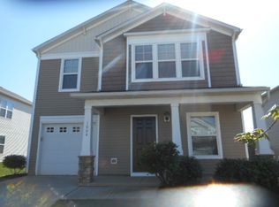 1004 Collington Dr, Mebane, NC 27302