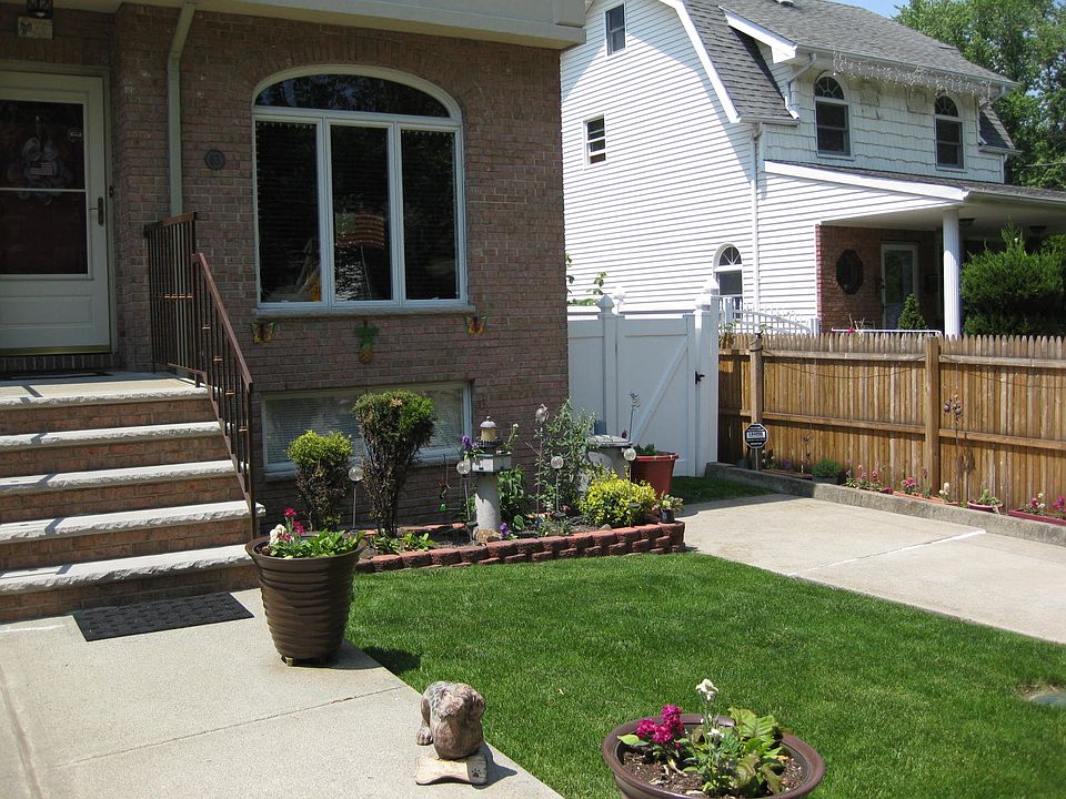 1st image of 63 Waldron Ave