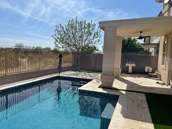 2nd image of 1647 E Cielo Grande Ave