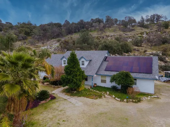 31325 Lynx Ln, Prather, CA 93651