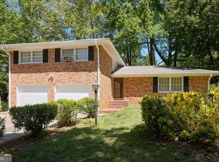 2395 Kelly Lake Dr, Decatur, GA 30032