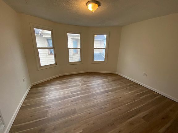 5th image of 100 Westminster St #102