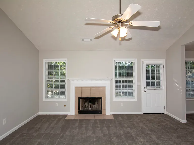 11523 Vinea Ln — Photo 4