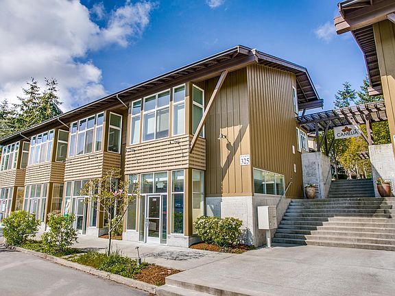 3rd image of 325 Tormey Ln NE #244