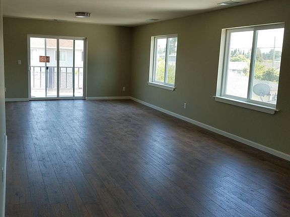 2nd image of 22369 S Garden Ave