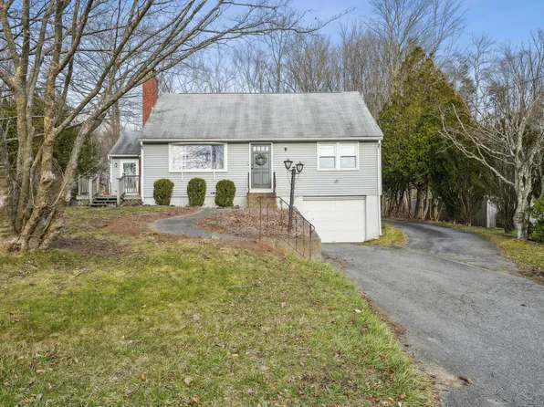 90 Colony Drive, Winchester, CT 06098