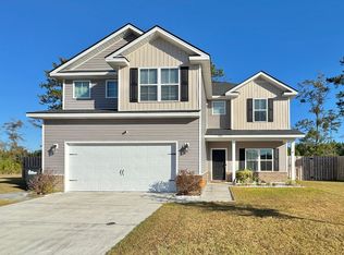190 Thorp Cir, Hinesville, GA 31313