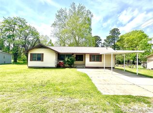 503 NE 4th St, Stigler, OK 74462