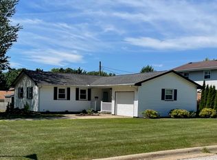 1708 Green St, Peru, IL 61354