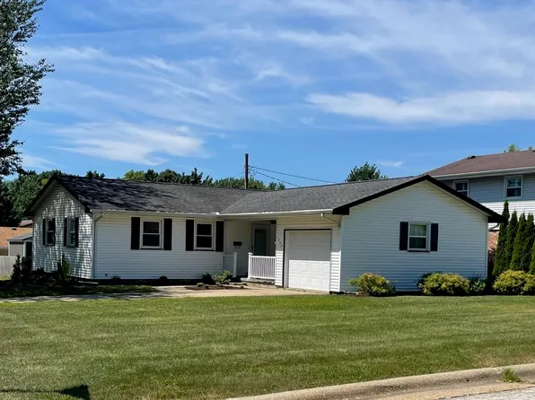 1708 Green St, Peru, IL 61354
