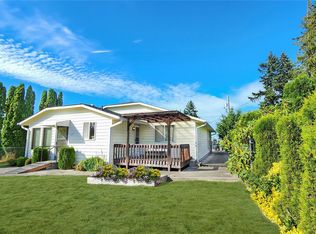 1327 W 12th St, Port Angeles, WA