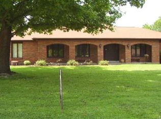 6117 Blackberry Meadows Ln, Hazelwood, MO