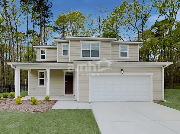 3062 Day Flower Dr, Clayton, NC 27520