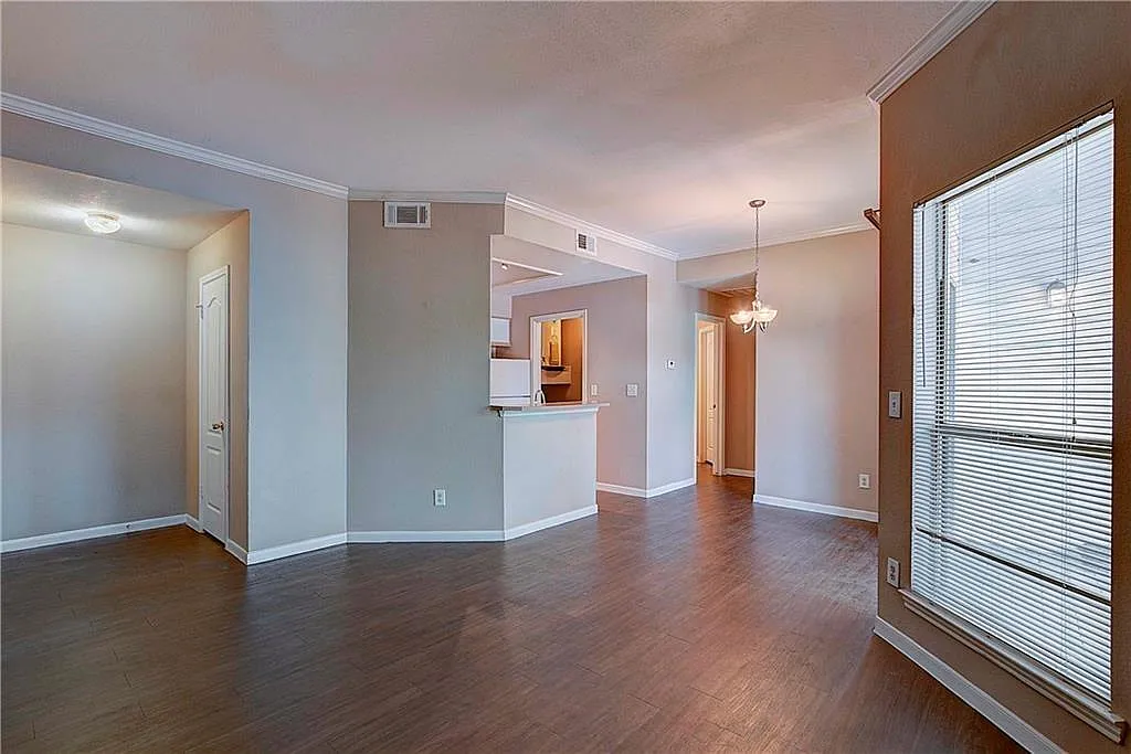 1 bed, 1.0 bath, 608 sqft, $1,200 — Photo 4
