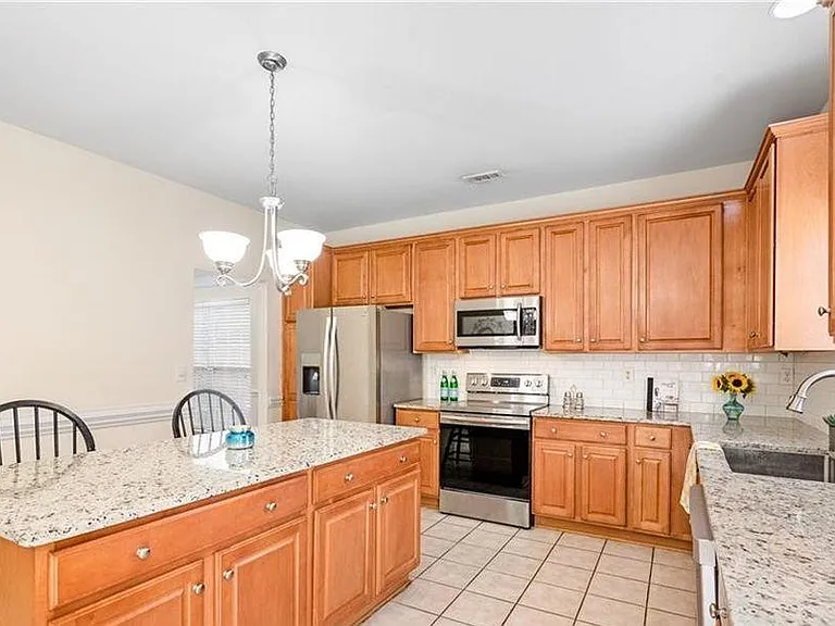 2019 Serenity Pl — Photo 6