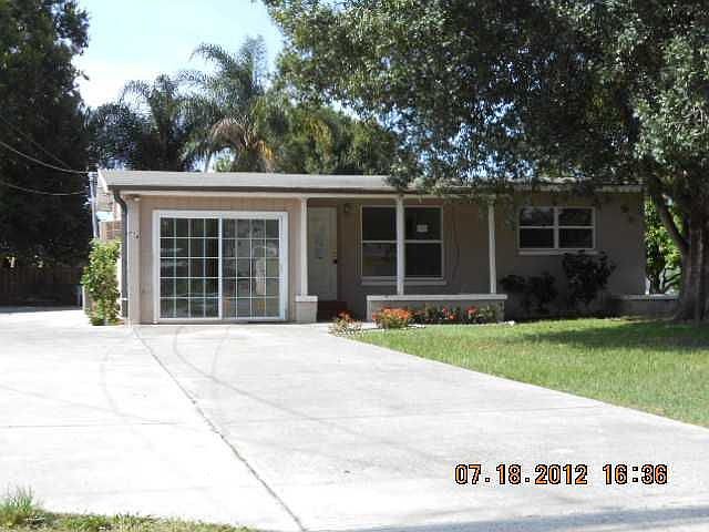 Home For Sale In Maravilla