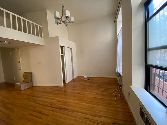 2nd image of 110 W 87th St #1F