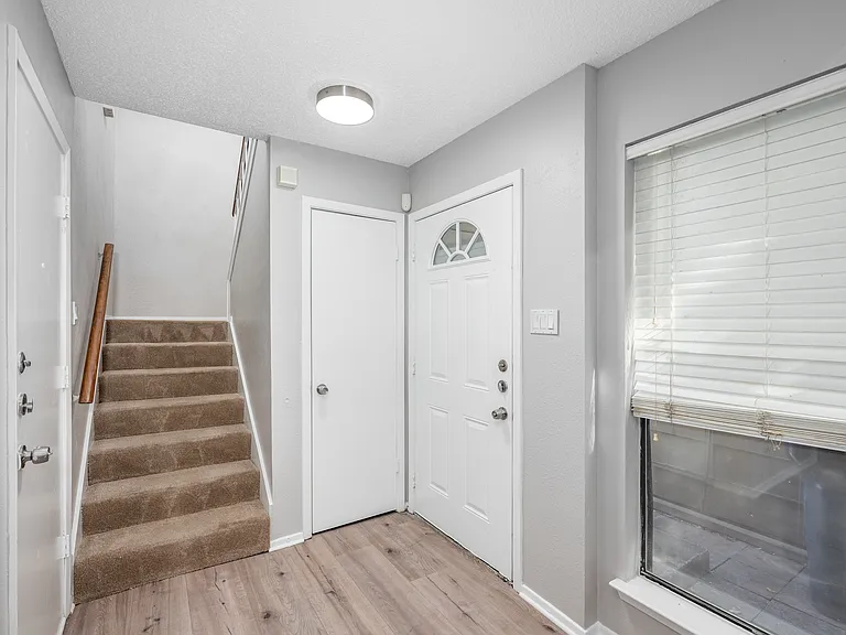 2854 Ursa Cir — Photo 4