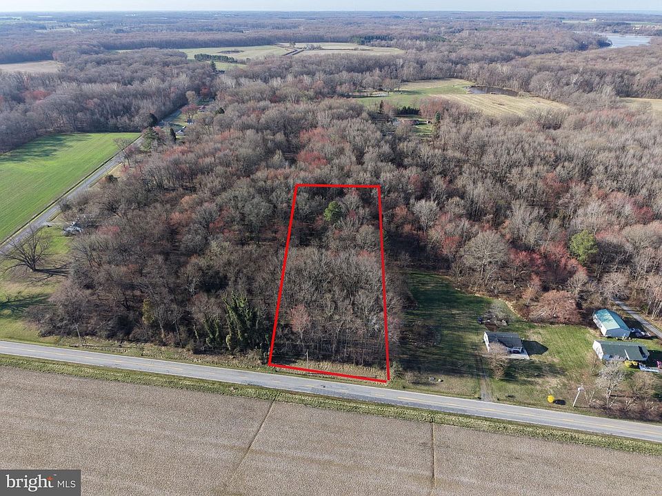 1st image of 23737 Smithville Rd
