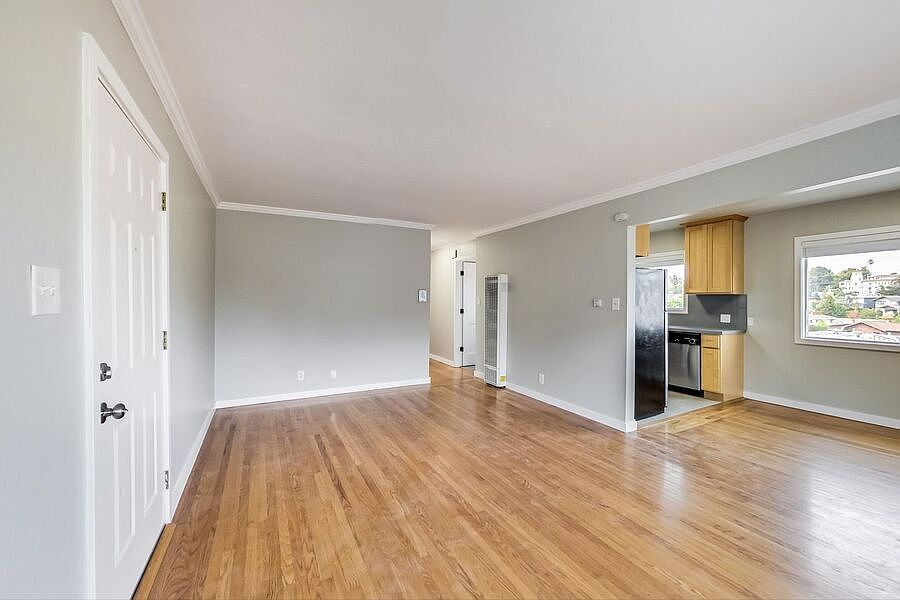 1st image of 768 Walker Ave Unit 3