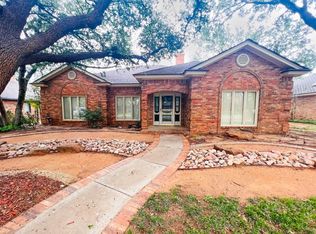 9403 Miami Ave, Lubbock, TX 79423