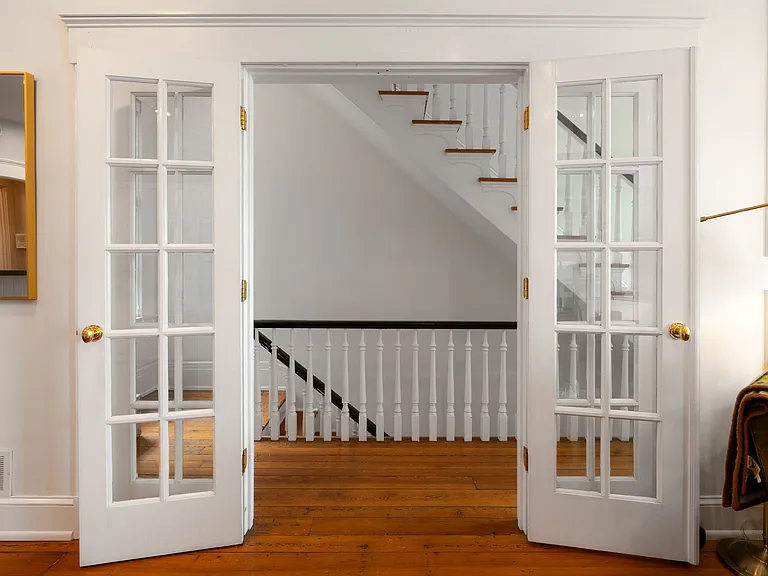 332 Milton St #2 — Photo 7