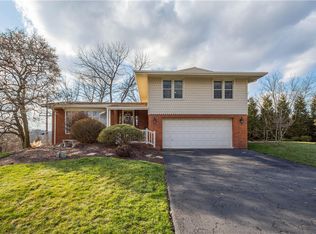 1812 Tragone Dr, Pittsburgh, PA
