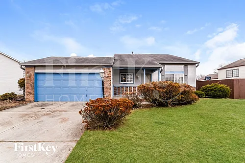3703 Bonn Blvd Photo 1