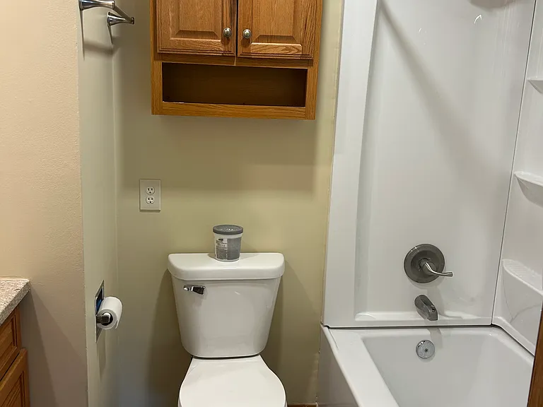 603 Greenbriar Cir — Photo 7