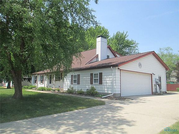 2nd image of 234 Landwehr Ave
