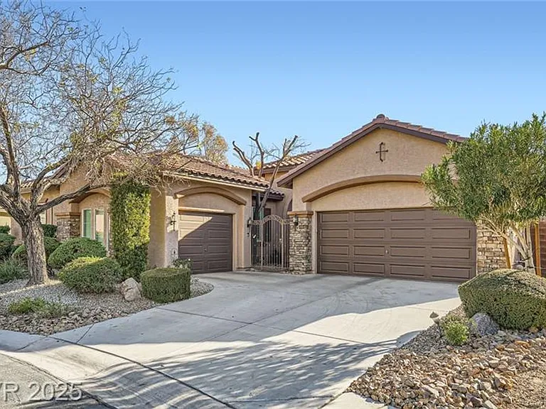 9281 Ram Creek Ln — Photo 4