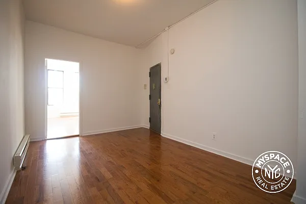 Rented by MySpaceNYC | media 42