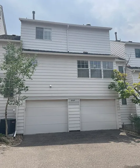 8585 E Union Ave #GARDEN LEVEL — Photo 1