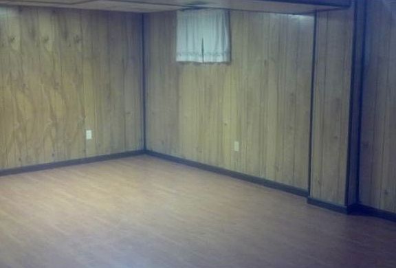 Game/Fam. Room (basement)