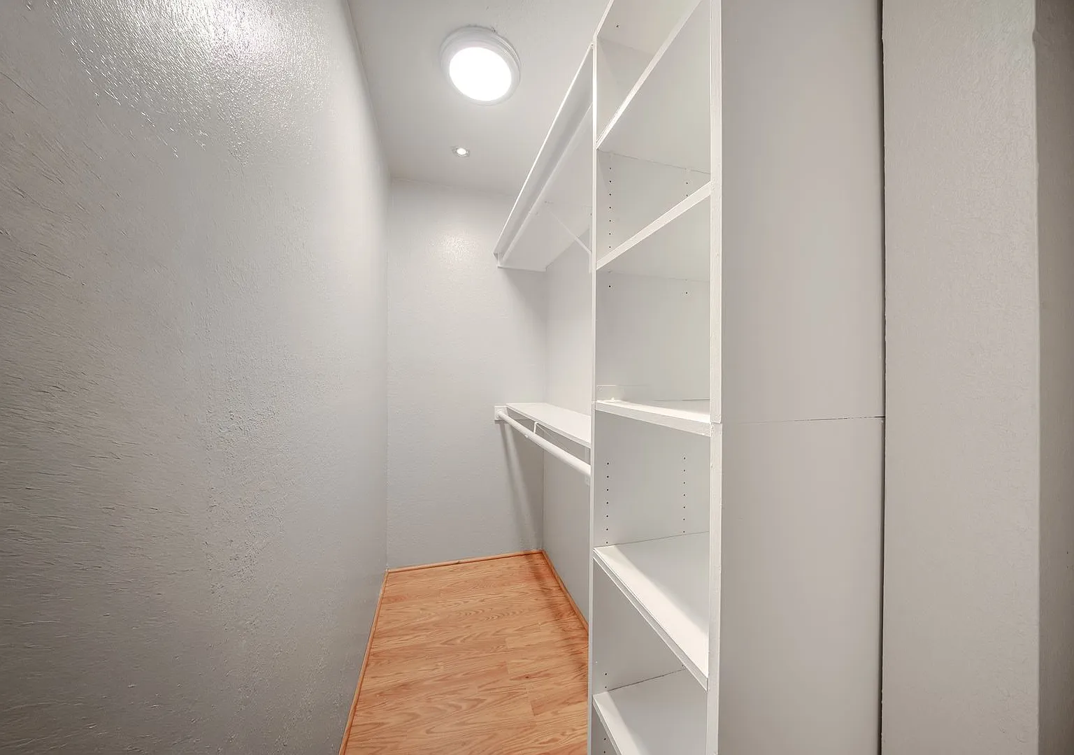65 Linden Ave. — Photo 3