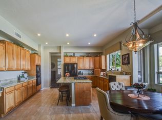 1104 W Glenhaven Dr, Phoenix, AZ 85045