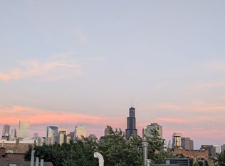 1464 W Erie St #3, Chicago, IL 60642