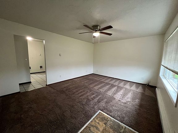 4th image of 1046 9th Ave