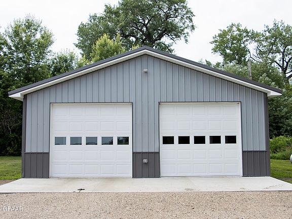 5th image of 383 35th St NE