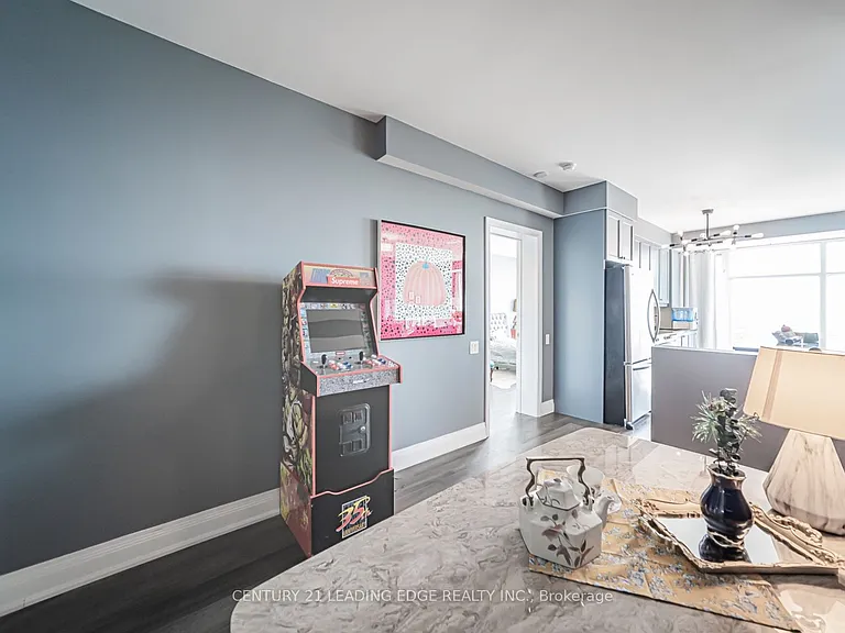 2191 Yonge St #5104 — Photo 41