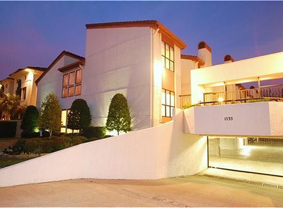 2nd image of 1535 Potomac Dr #2