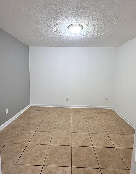 1447 Shiloh Way NW — Photo 8