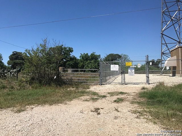2nd image of 24643 Us Highway 281 S
