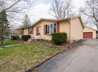 147 Van Buren St, Chelsea, MI