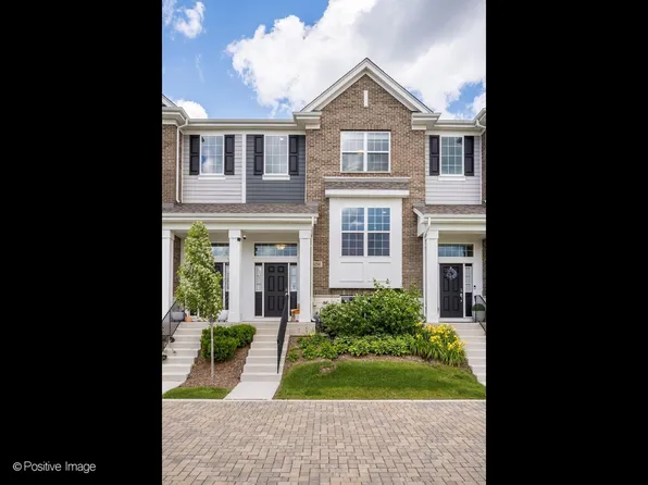 9256 Harlowe Ln, Orland Park, IL 60462