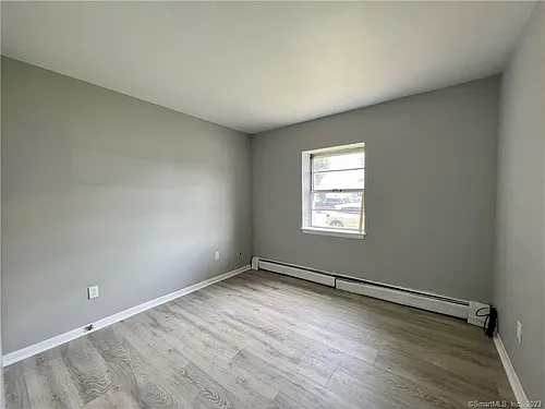 85 Union Ave Photo 1