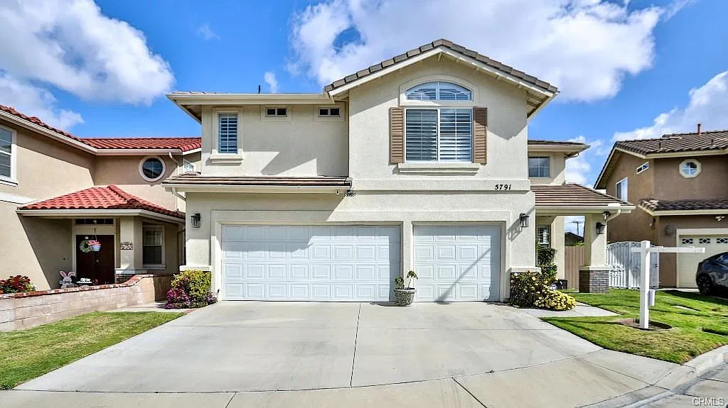 4 bed, 1889 sqft, $4,900 — Photo 1