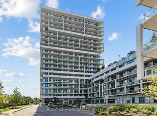 55 Speers Rd #LPH04-1804, Oakville, ON L6K0H9